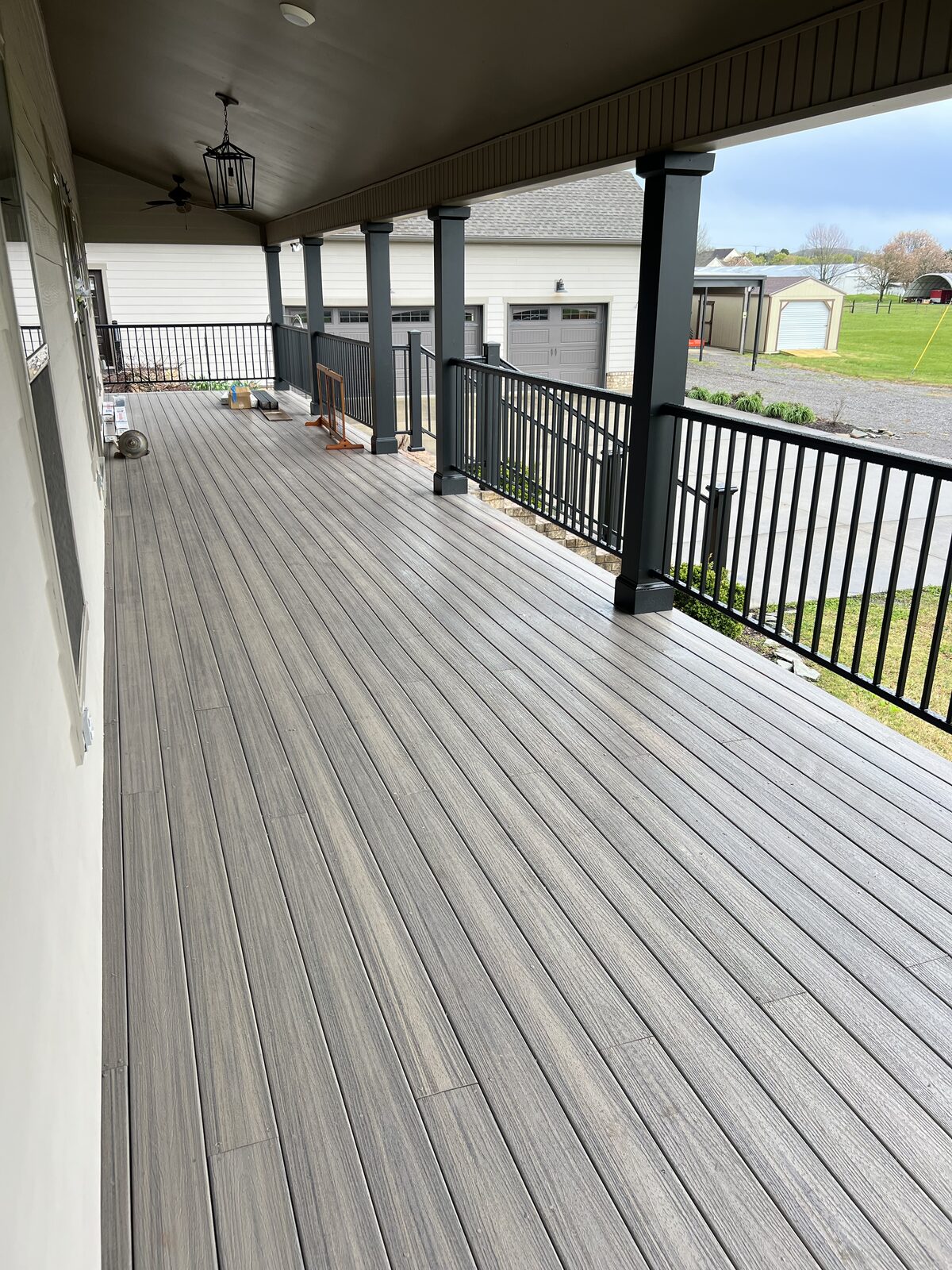 Covered Porch & Deck